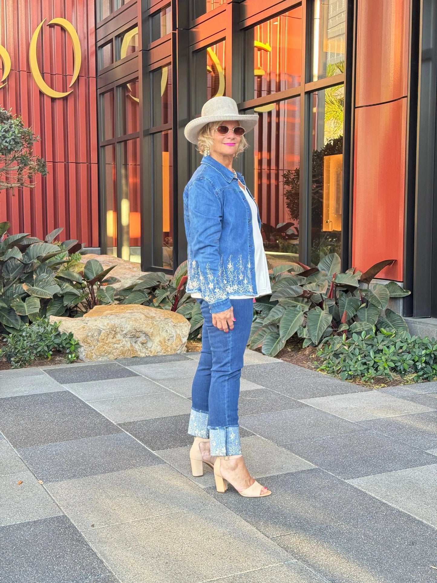 DENIM LACE FLOWER JACKET