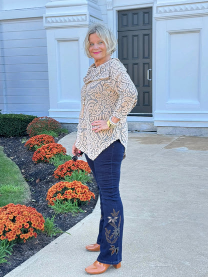 HOLIDAY BEIGE JACQUARD TOP
