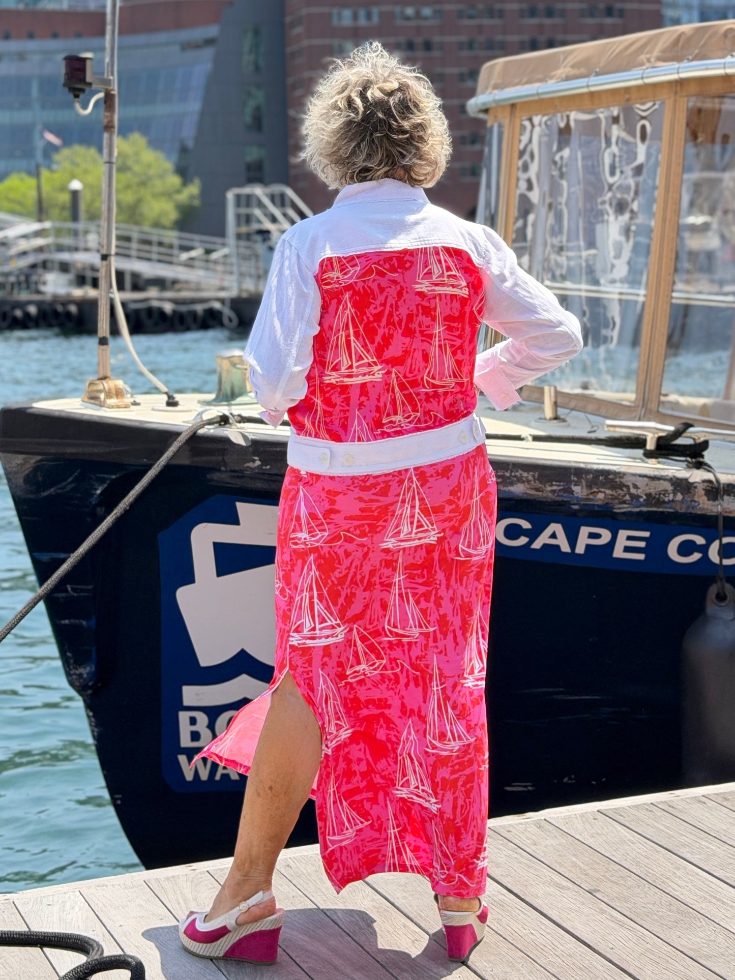 HARBOR LIGHTS SAILBOAT TANK MAXI