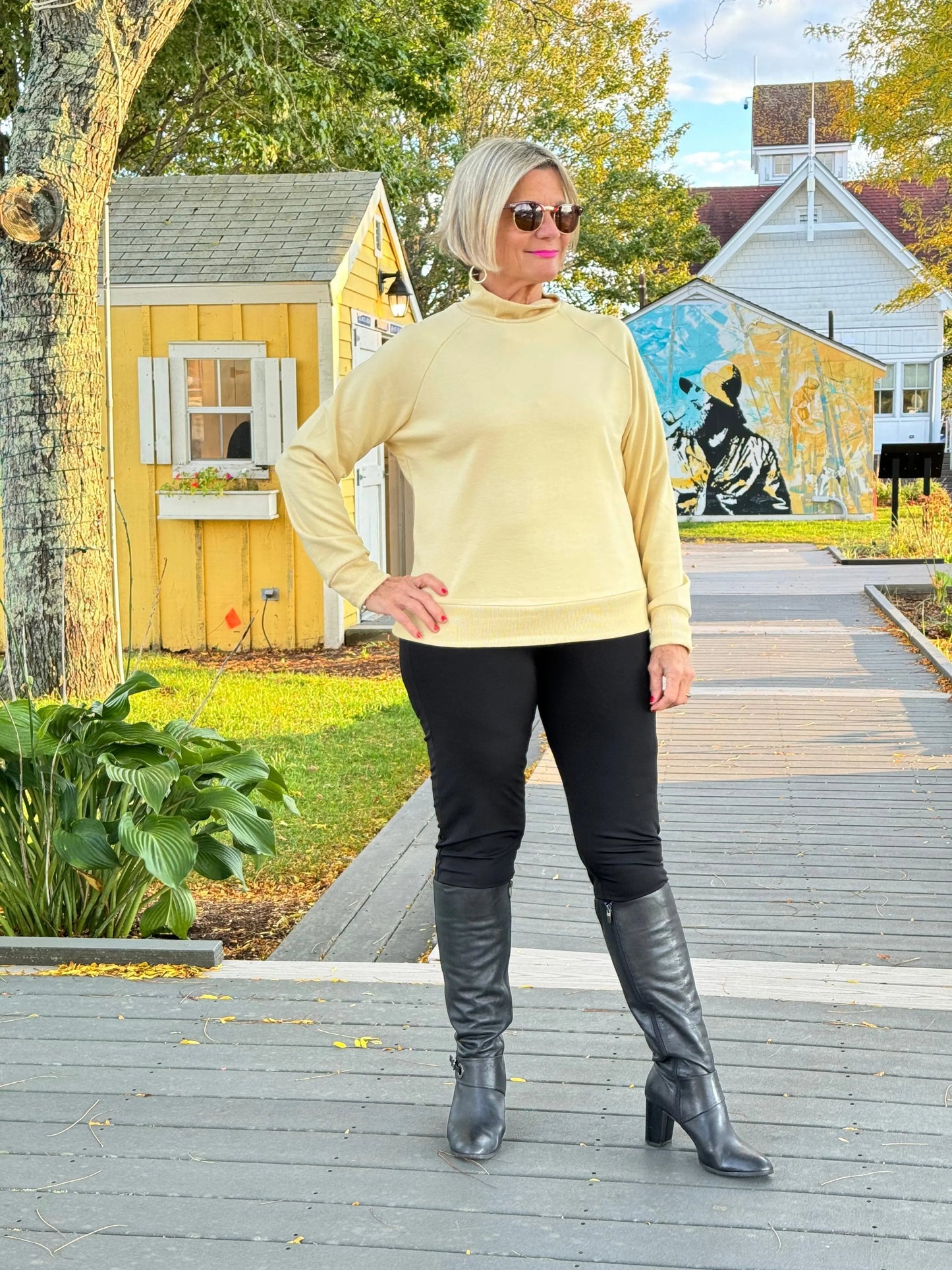 CHAMOIS MOCK NECK TOP