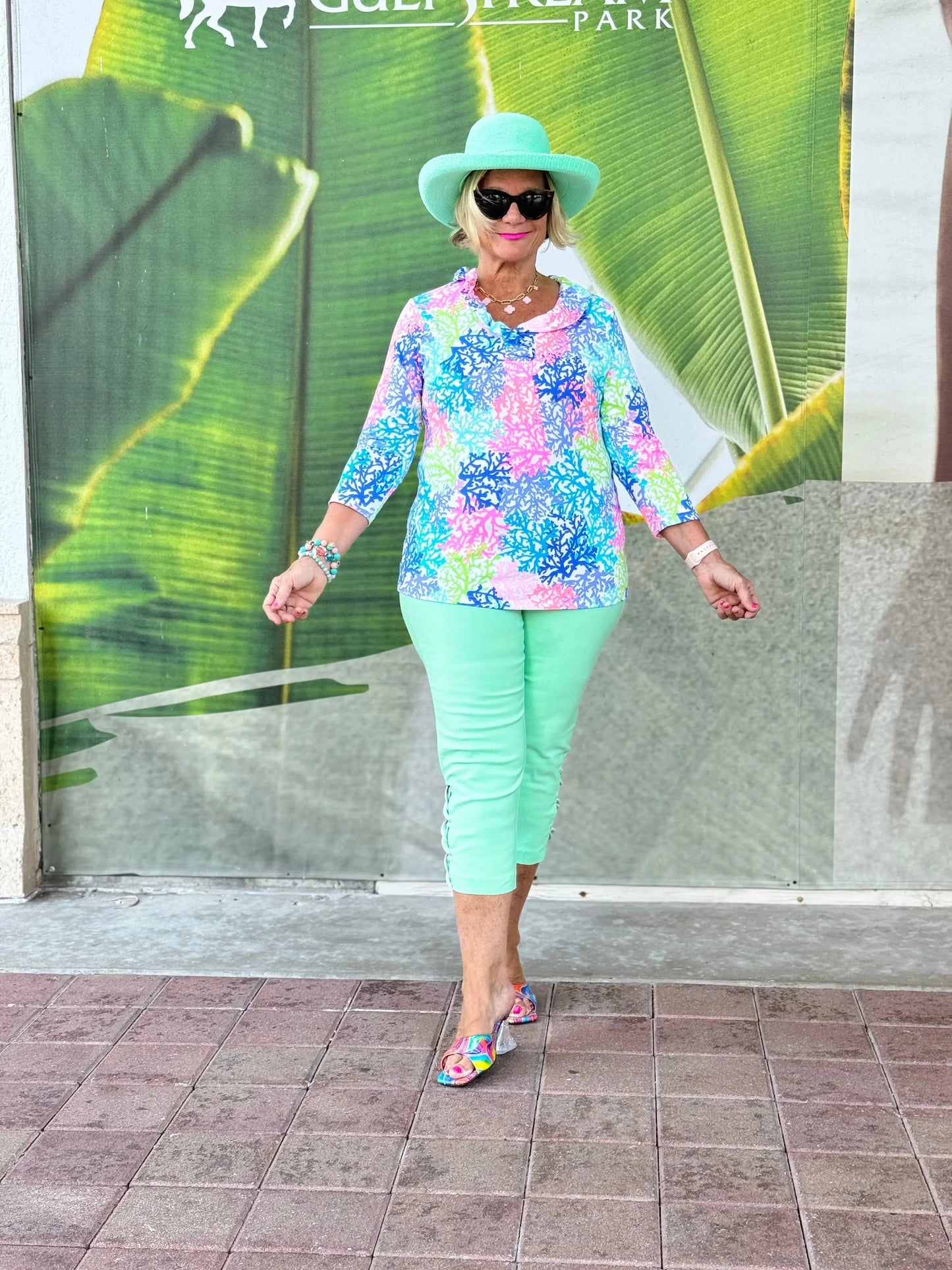 LULU-B CLEAR GREEN RHINESTONE CAPRI