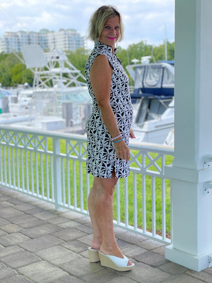 BLACK AND BEIGE COLLAR DRESS