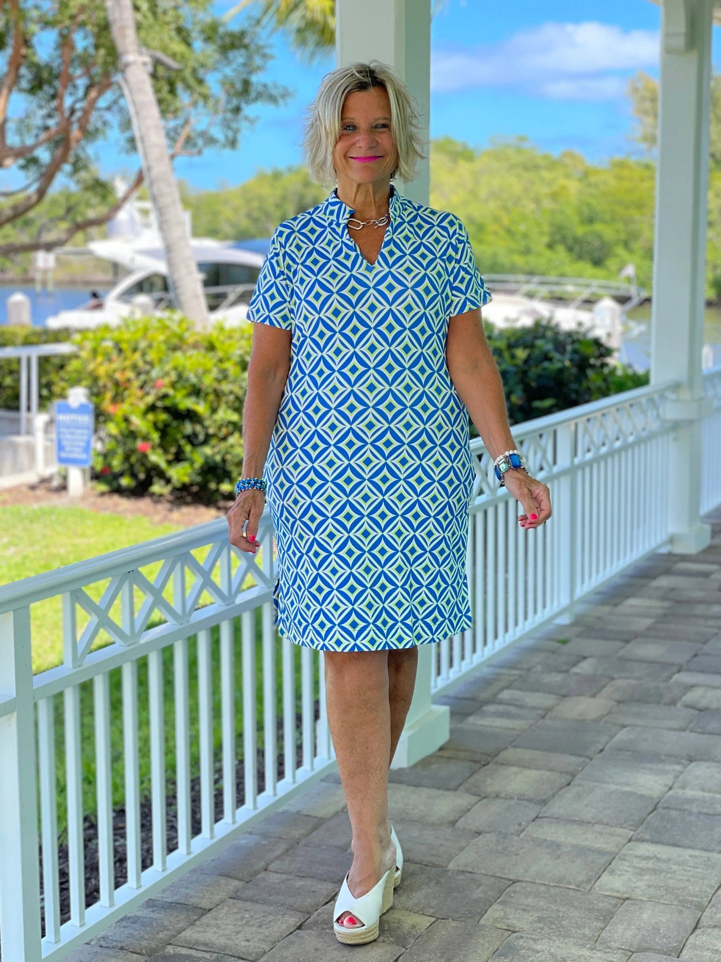AQUA DIAMONDS SHORT SLEEVE DRESS